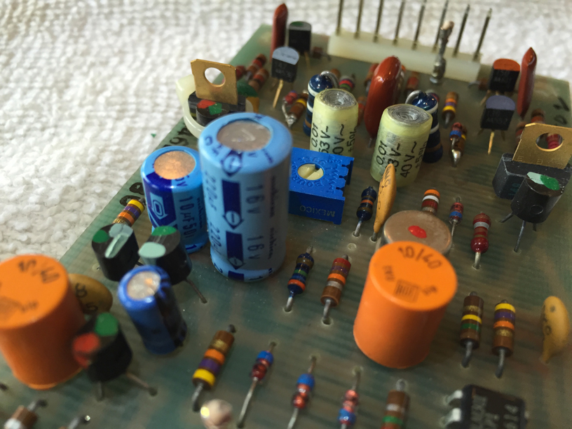 IMG_2118_sm_oldcaps.jpg